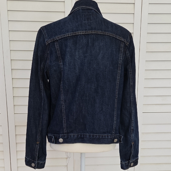 GAP Classic Dark Denim Jacket - Picture 2 of 5